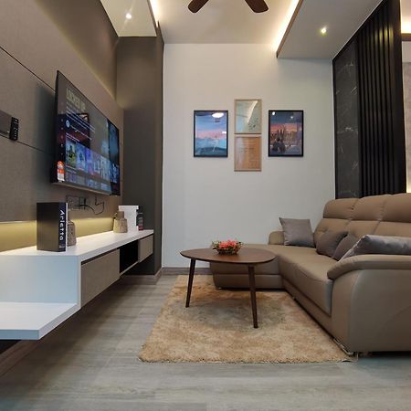 Attic Home Melaka Imperio Residence & Jonker Bagian luar foto
