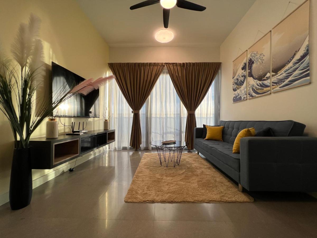 Attic Home Melaka Imperio Residence & Jonker Bagian luar foto