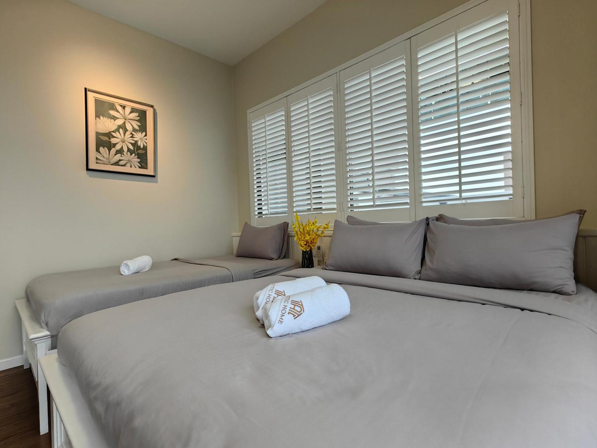 Attic Home Melaka Imperio Residence & Jonker Bagian luar foto